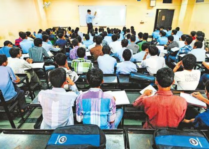 Coaching for Medical Entrance Exam NEET/JEE Coaching for Students